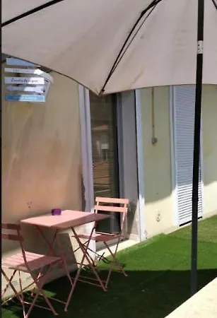 La Boheme, 5 Mn De La Et De L Embarcadere, Parking Et Wifi Gratuits טולון